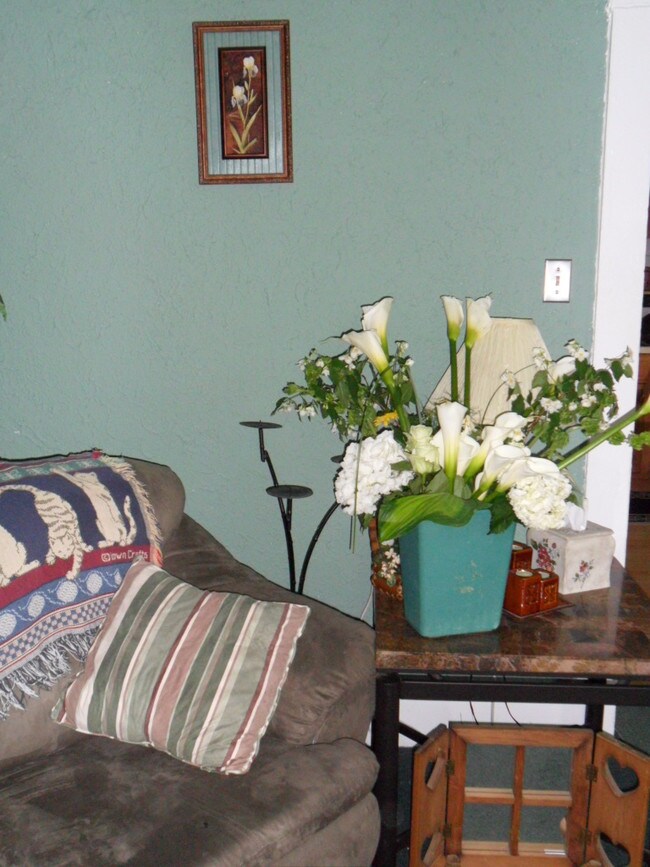 Building Photo - 807 S 17th St