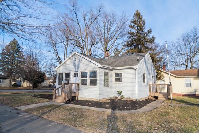 Building Photo - 2 bed 1 bath Home in Chesterton