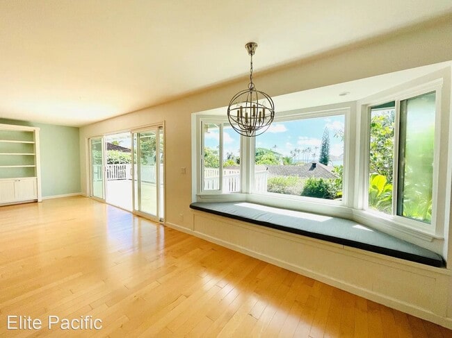 Building Photo - 4 br, 2 bath House - 1342 Mokolea Dr.