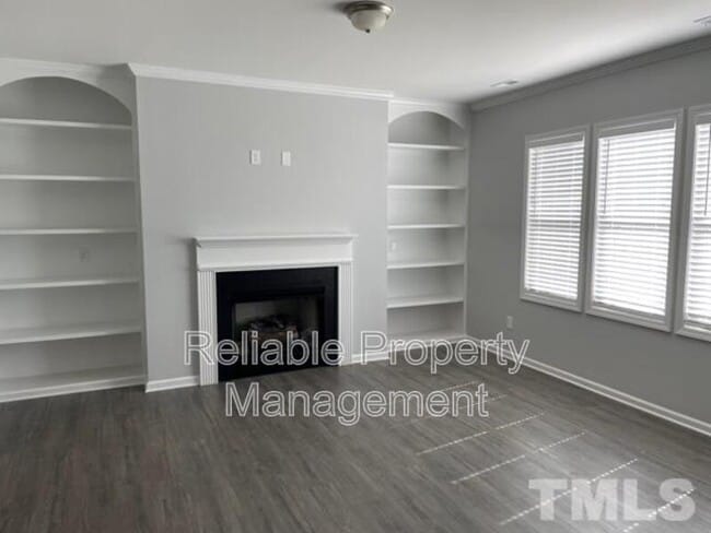 Building Photo - 23 Bluejack Ct