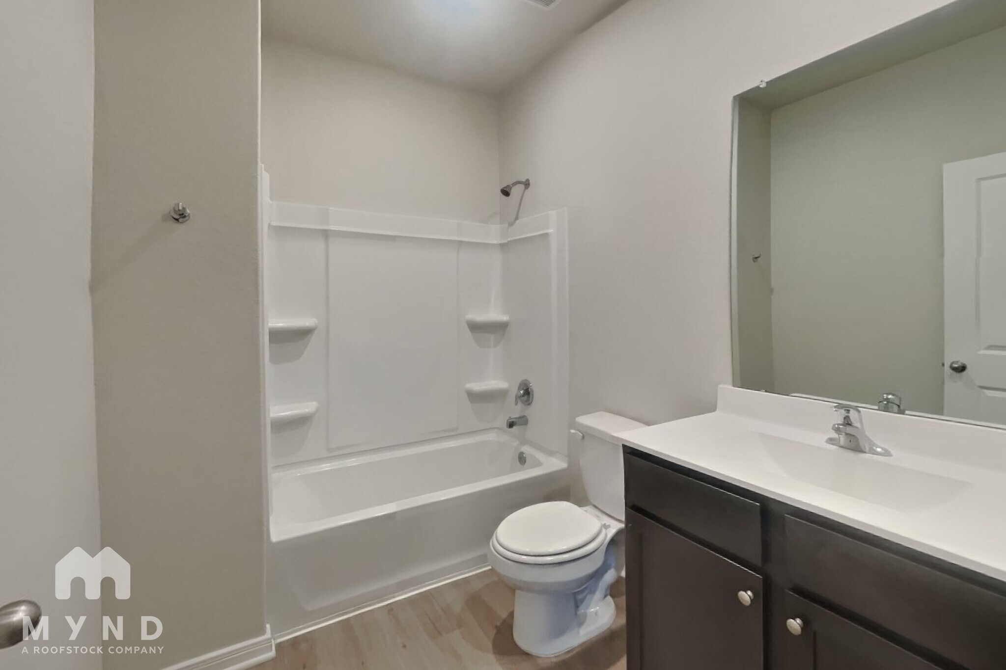 Building Photo - 15475 Maple Ter Dr