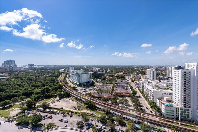 Building Photo - 60 SW 13th St