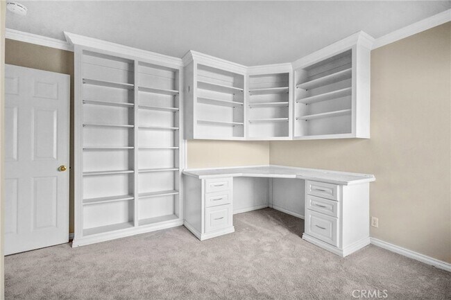 Building Photo - 25711 Wood Brook Rd