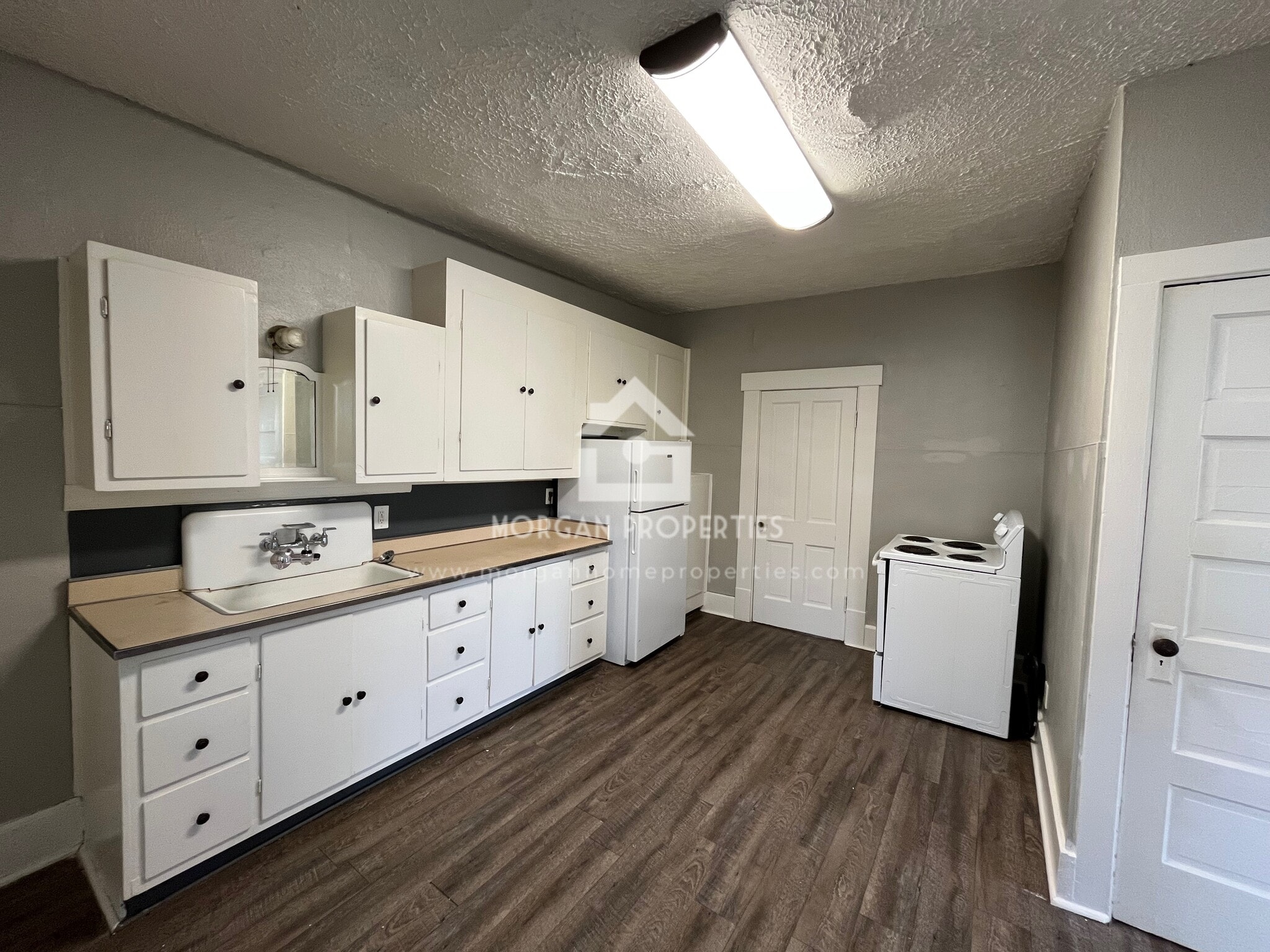 Building Photo - 1102 Spring St