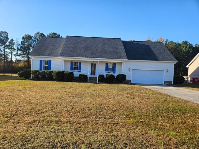 Primary Photo - 208 Killdeer Dr