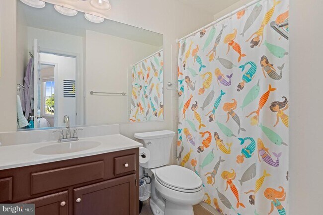 Building Photo - 1615 Spottsworth Way