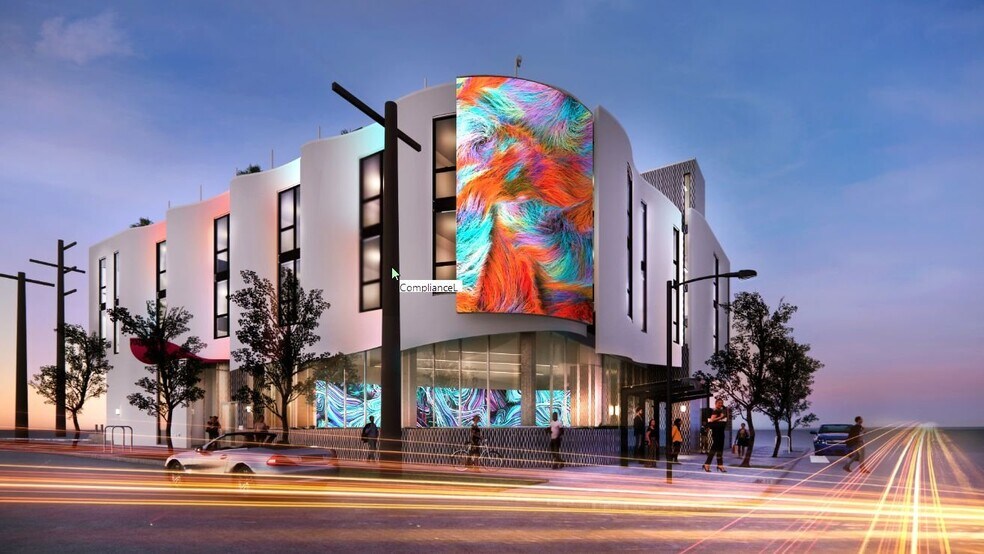 Building Photo - 700 N Spaulding Ave