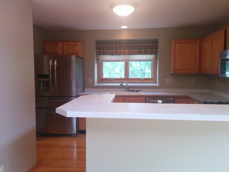 Building Photo - 18 Fleischman Cir