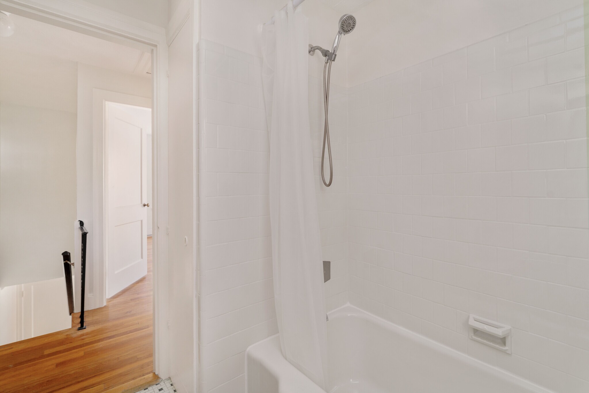 Building Photo - 27 Payne Rd