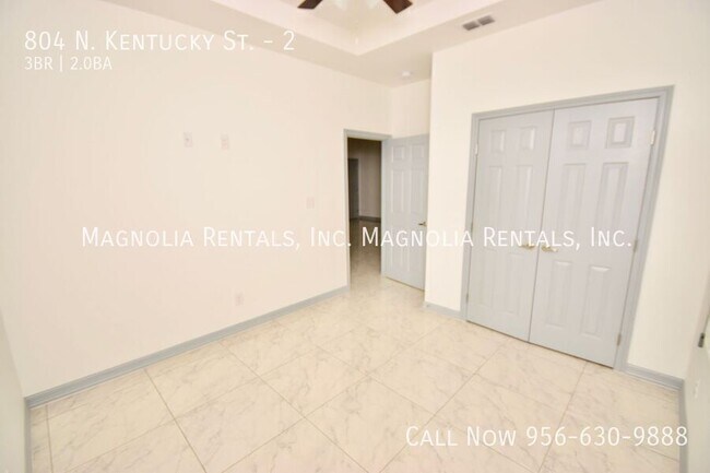 Building Photo - 804 Kentucky St