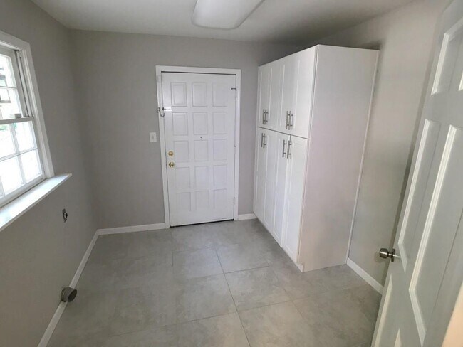Building Photo - 4297 Blackland Way