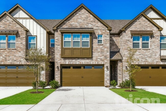 Building Photo - 5460 Sandstone Dr