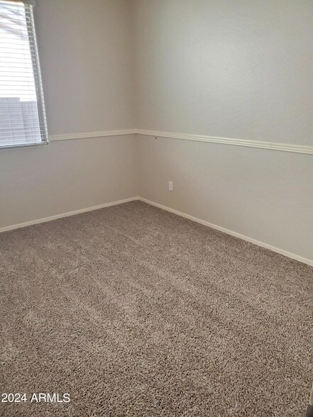 Building Photo - 3225 W Leisure Ln