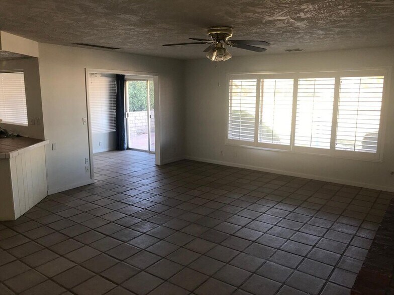 Building Photo - 18080 Pebble Beach Drive