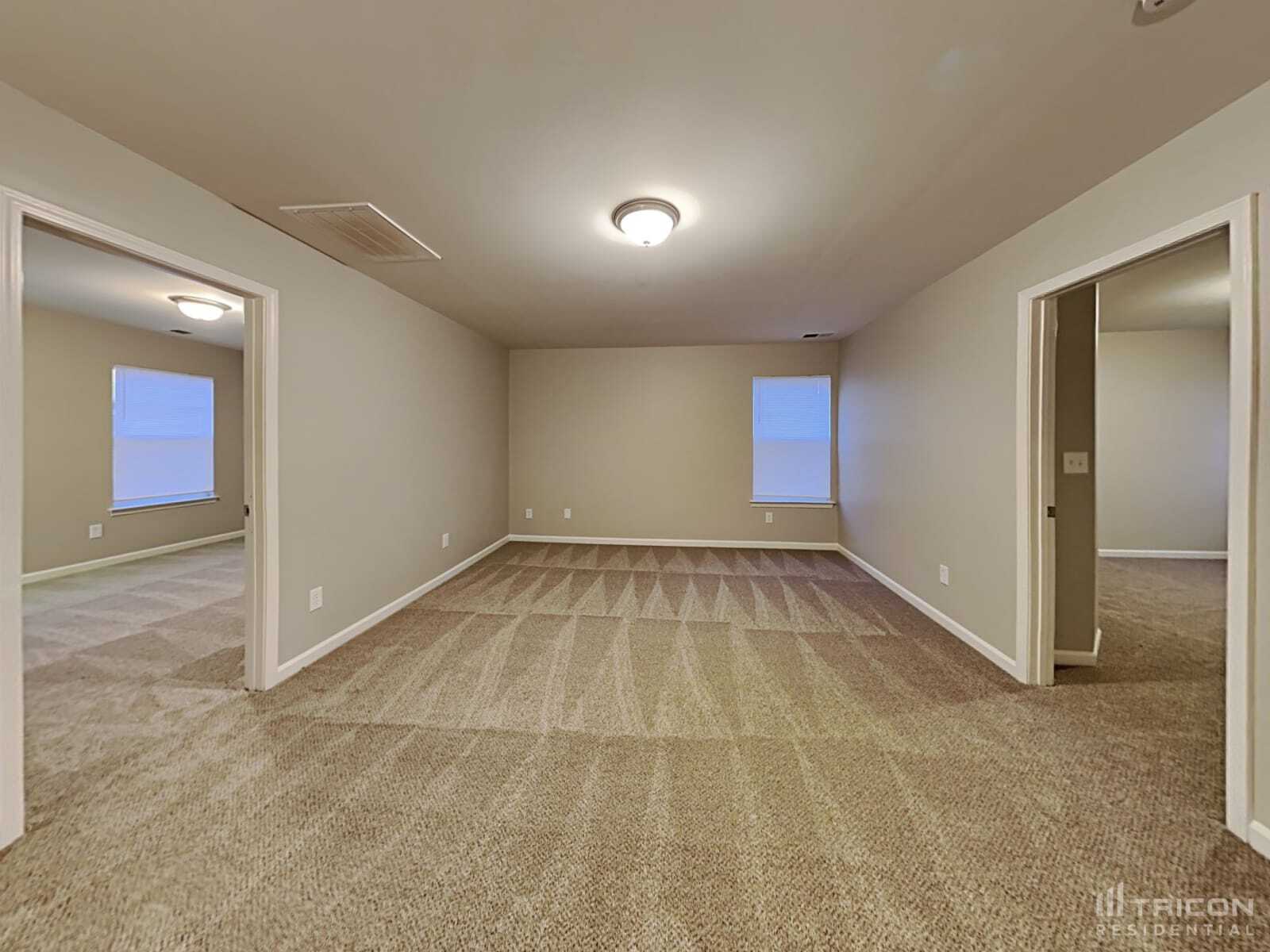 Building Photo - 7909 Bushy Creek Dr