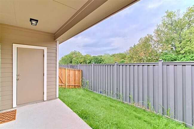 Building Photo - 7308 Wildcat Pass