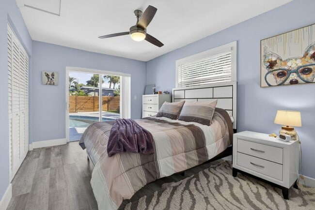 Building Photo - 2388 S Wallen Dr