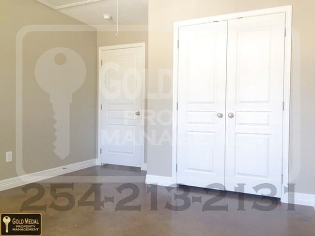 Building Photo - 1017 S 9th St