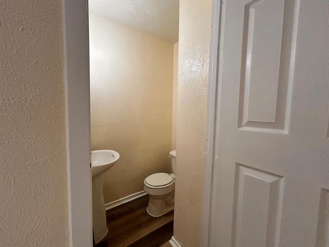 Building Photo - 3601 Aloha Cir