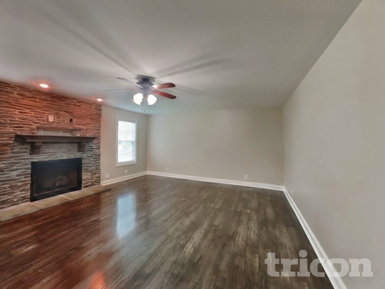 Building Photo - 3427 O'Conner Ln