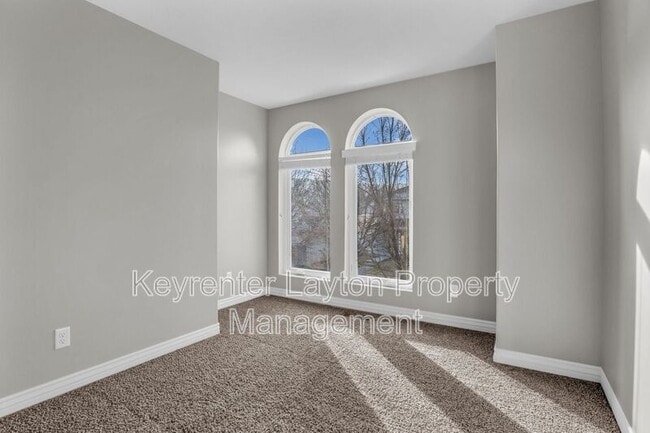 Building Photo - 826 W 1600 S