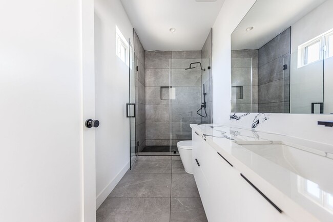 Building Photo - 1954 Purdue Ave