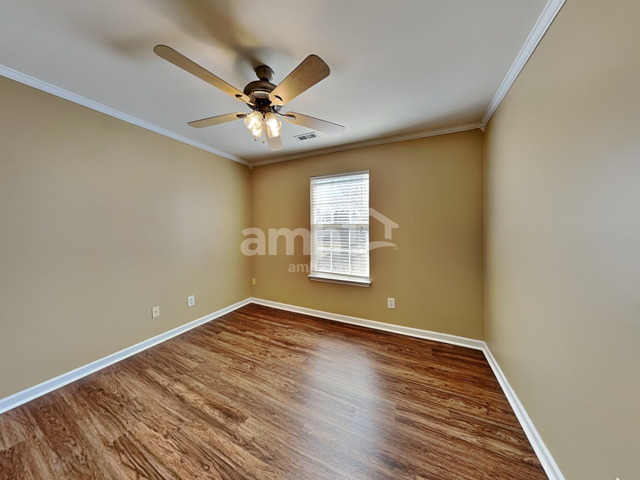 Building Photo - 205 N Fuquay Springs Ave