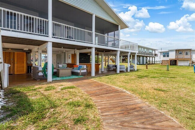 Building Photo - 9750 LITTLE GASPARILLA Is