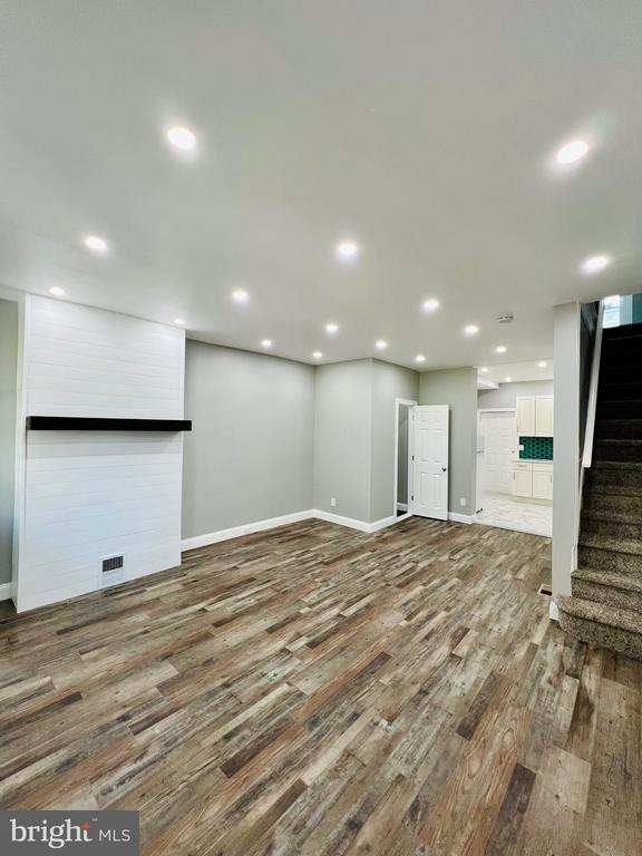 Building Photo - 4311 N Hicks St