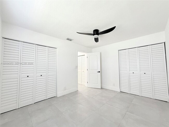 Building Photo - 1470 NW 22nd Ct