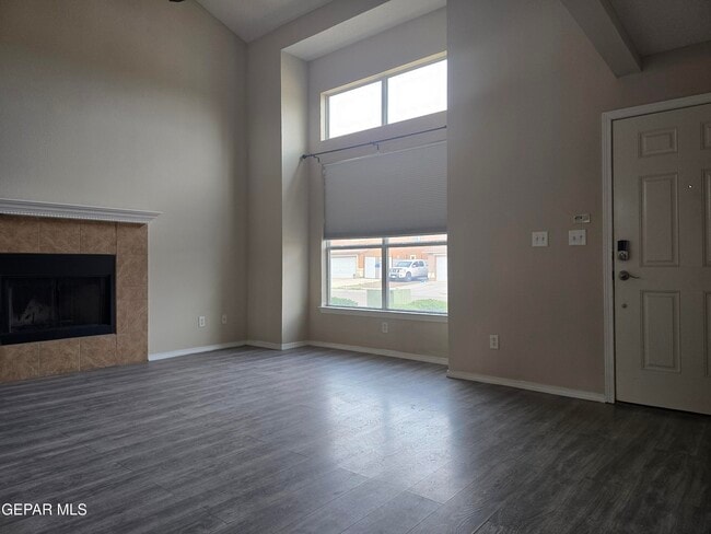 Building Photo - 14173 Smokey Point Dr