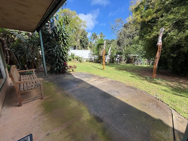 Building Photo - 465 Haiku Rd