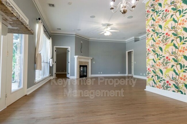 Building Photo - 17300 Zinc Dr