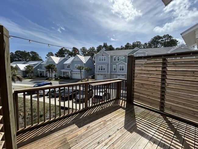 Building Photo - 6008 Richard Bradley Dr