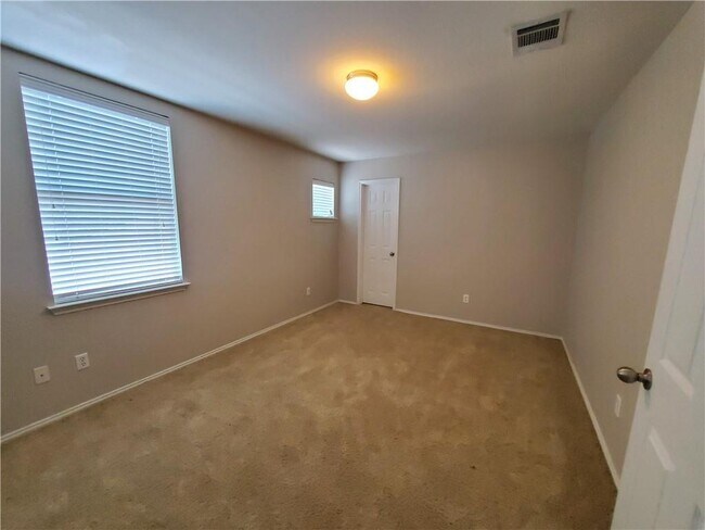 Building Photo - 11208 Ashbrook Dr