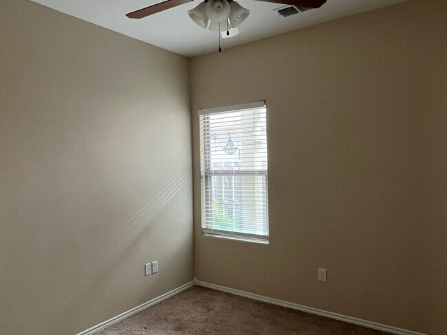 Building Photo - 205 Aquero Blvd