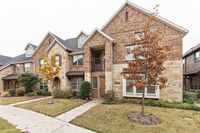 Building Photo - 4646 Rhett Ln