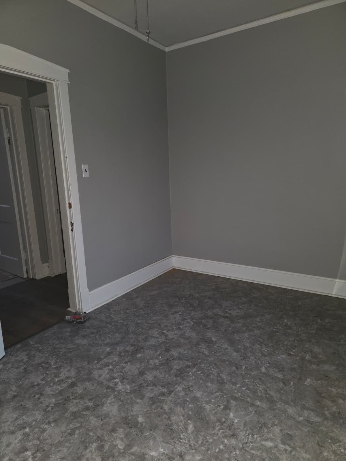 Building Photo - 8445 S Marquette Ave