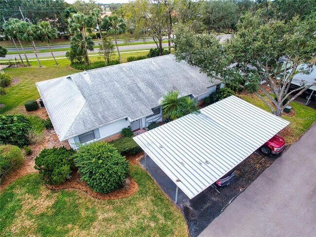 Building Photo - 1102 Halton Ct