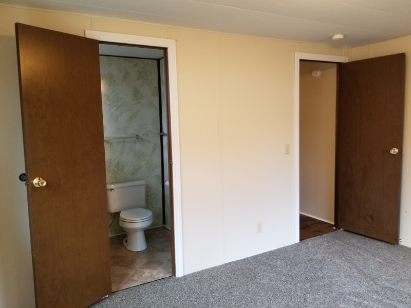 Building Photo - 24 E Adams St