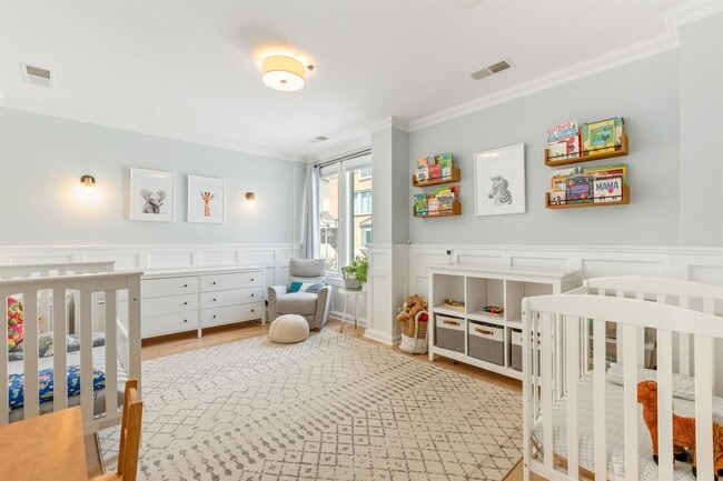 Building Photo - 600 Harbor Blvd