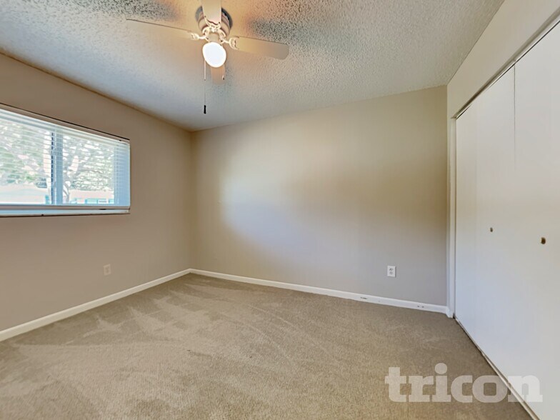 Building Photo - 12293 103rd St N