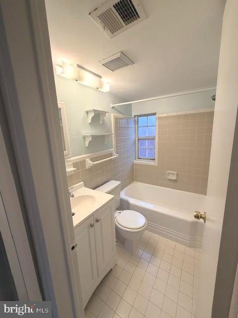 Building Photo - 2107 N Scott St