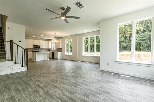 Building Photo - 333 Oakbend Dr