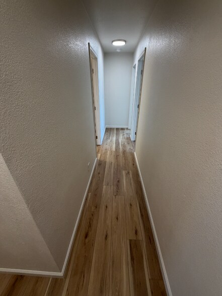 Building Photo - 1710 Challis Dr