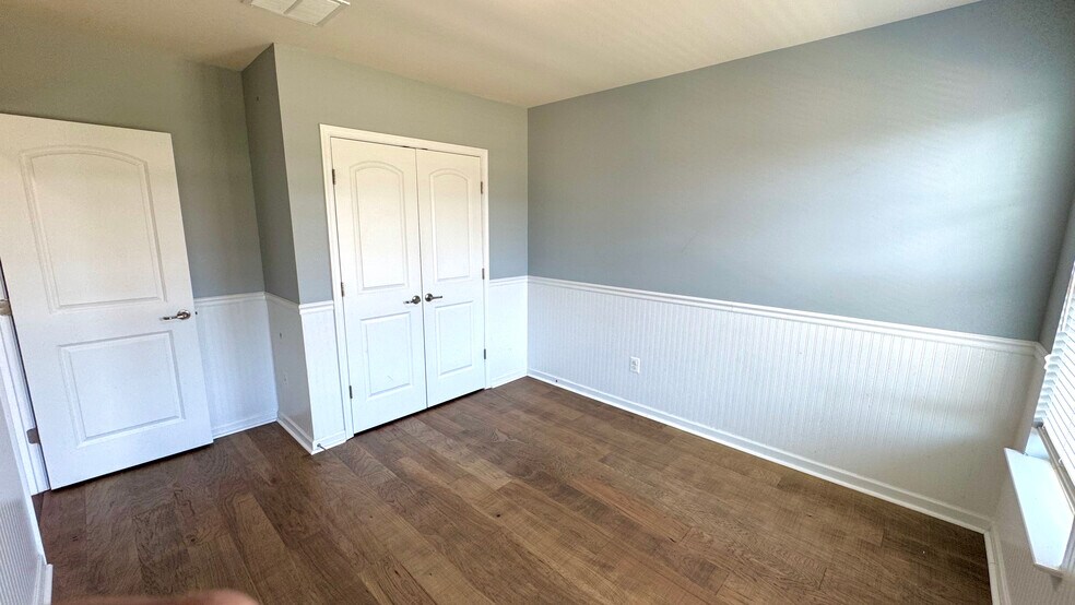 Building Photo - 25351 Wakestone Park Ter