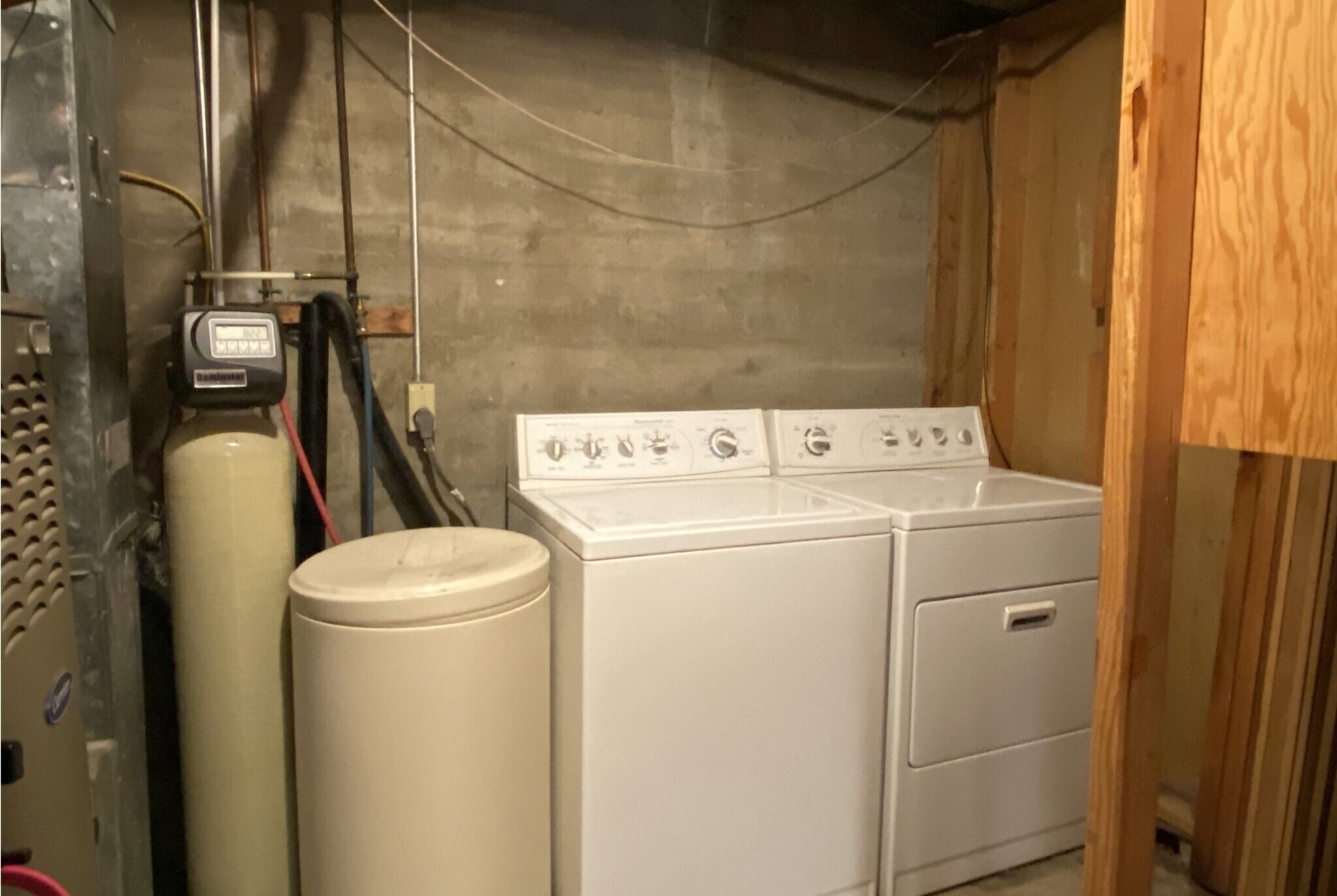 Building Photo - 2497 S 450 E