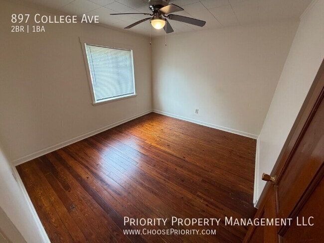 Building Photo - 897 College Ave