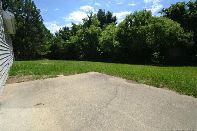 Building Photo - 1914 Sterling Hill Dr