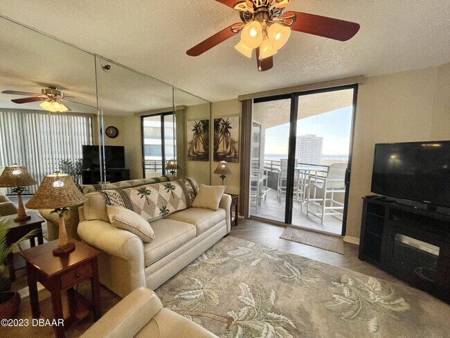 Building Photo - Furnished Oceanview 2 Bed, 2 Bath Condo – Available Now!